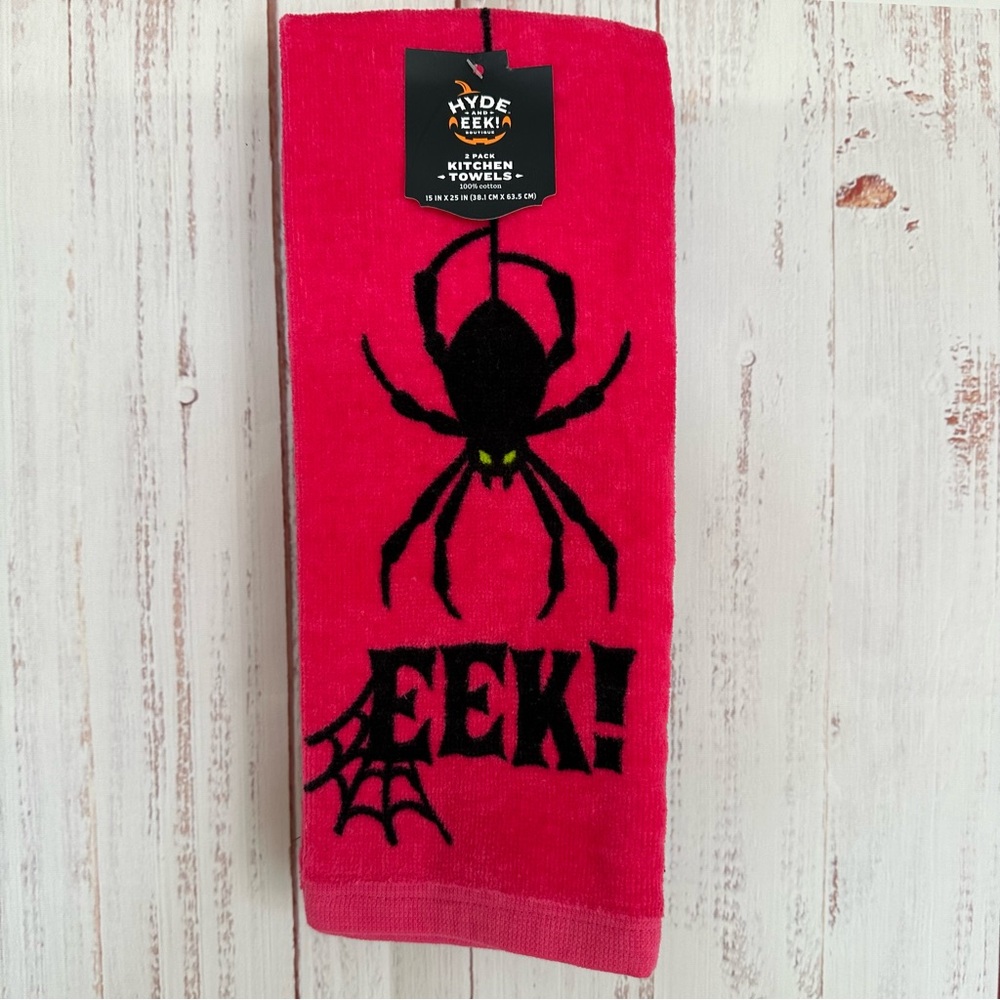Hyde and eek 2 pack kitchen towels eek and spiderweb print